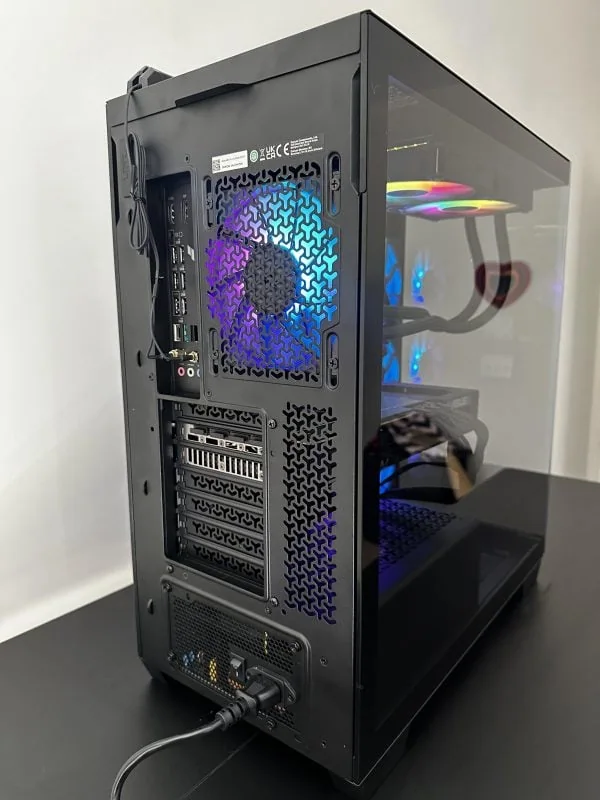 Series R2 Gaming Computer - Image 5